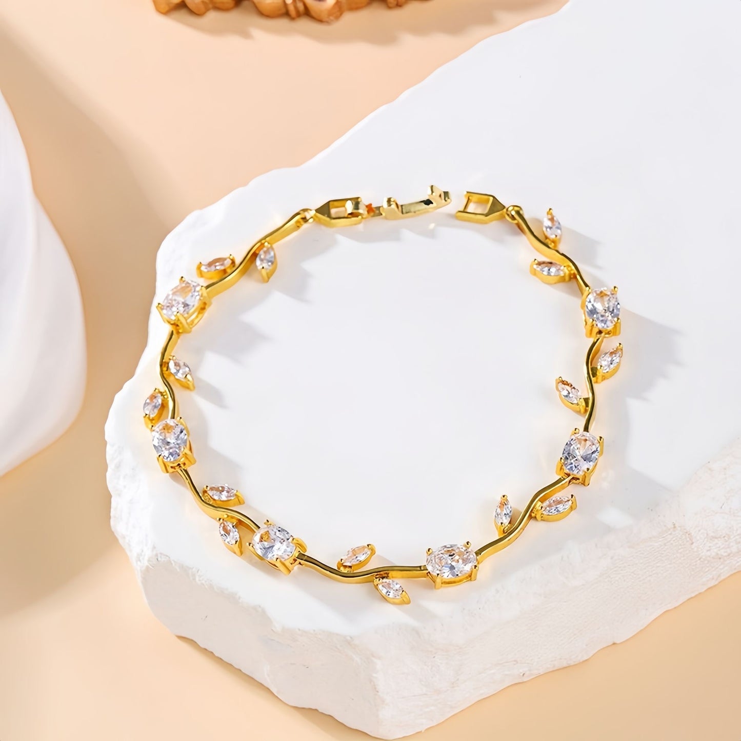 Blooming Heart Tulip Dream Bracelet