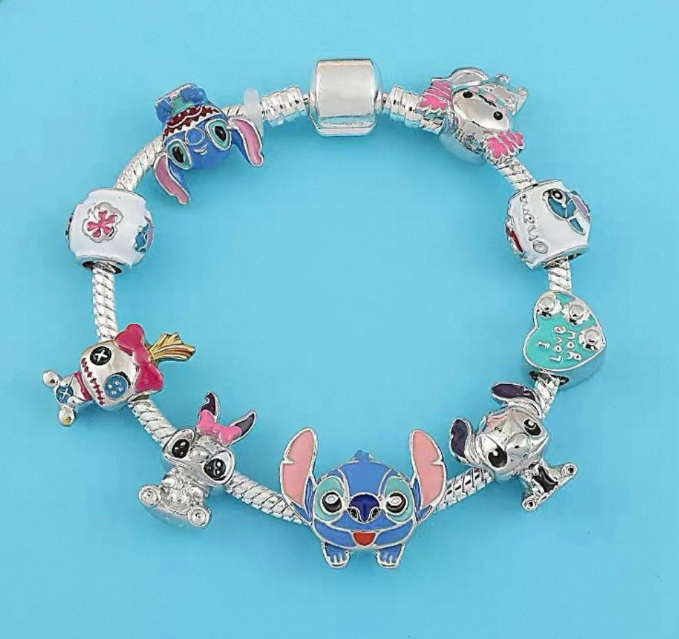 Friends Forever Silver Pendant Bracelet