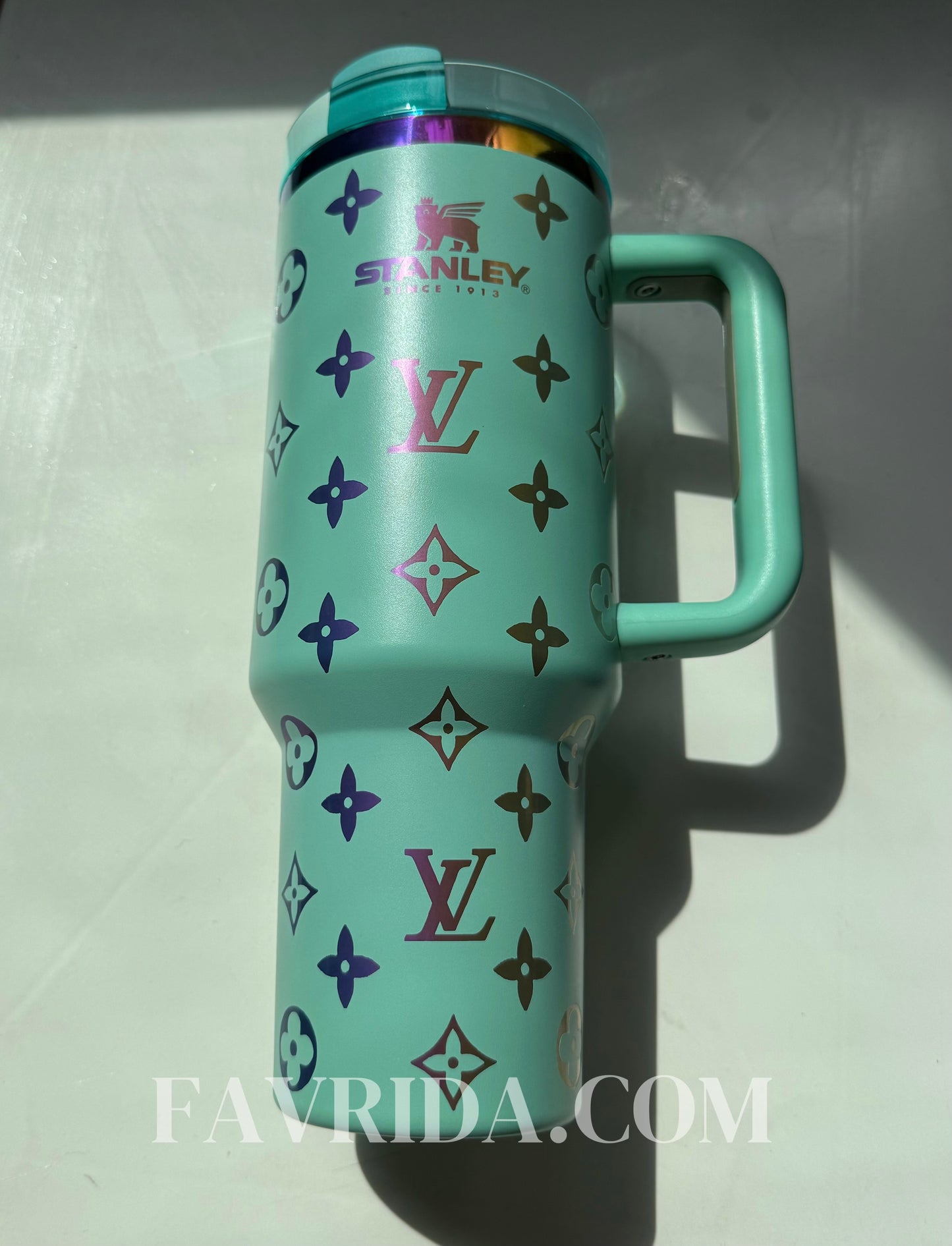 「NEW DROP」Pastel Designer Holographic 40 OZ Insulated Car Cup