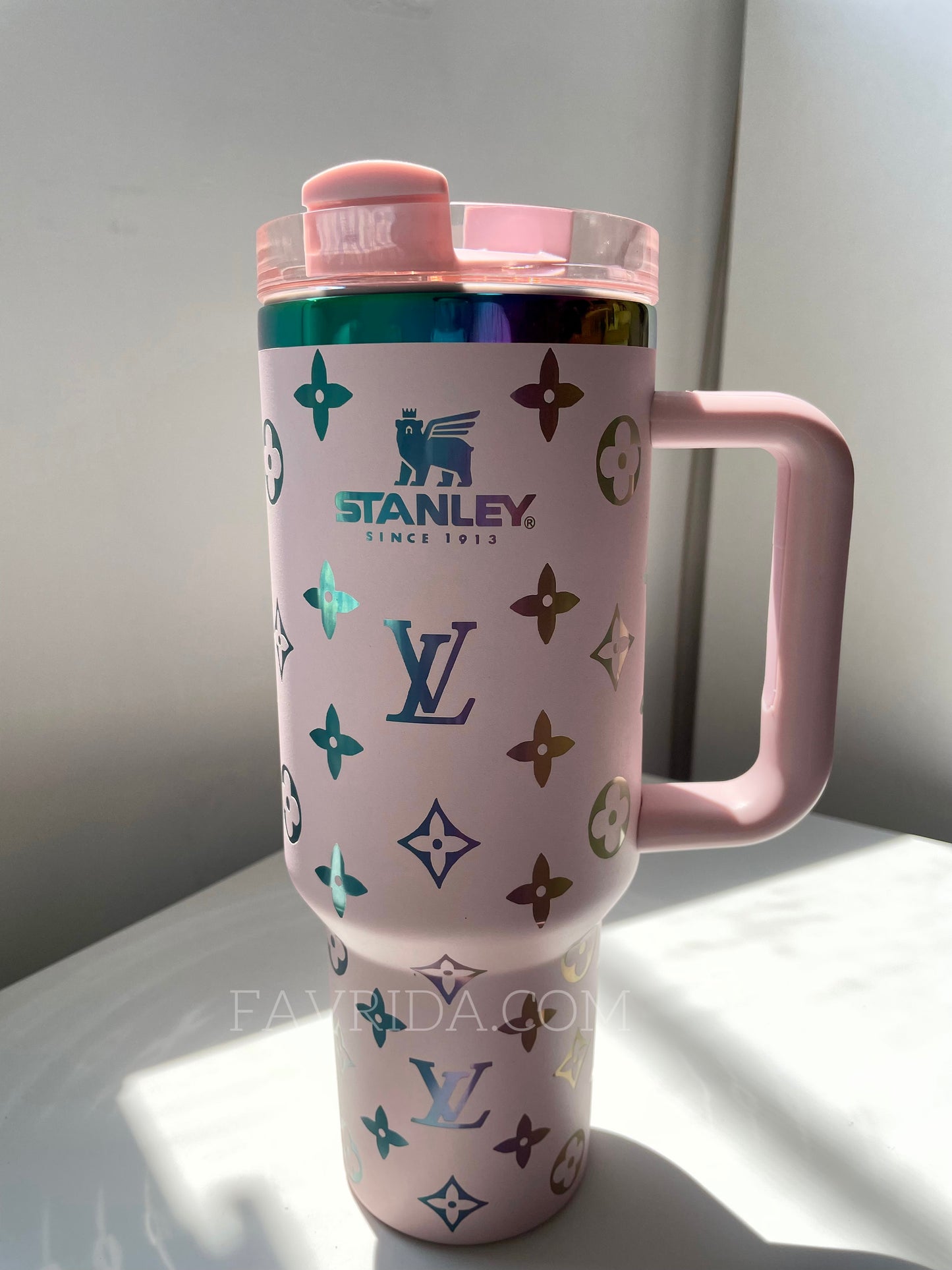 Designer Holographic 40 OZ Insulated Car Cup - Limited Edition❤️