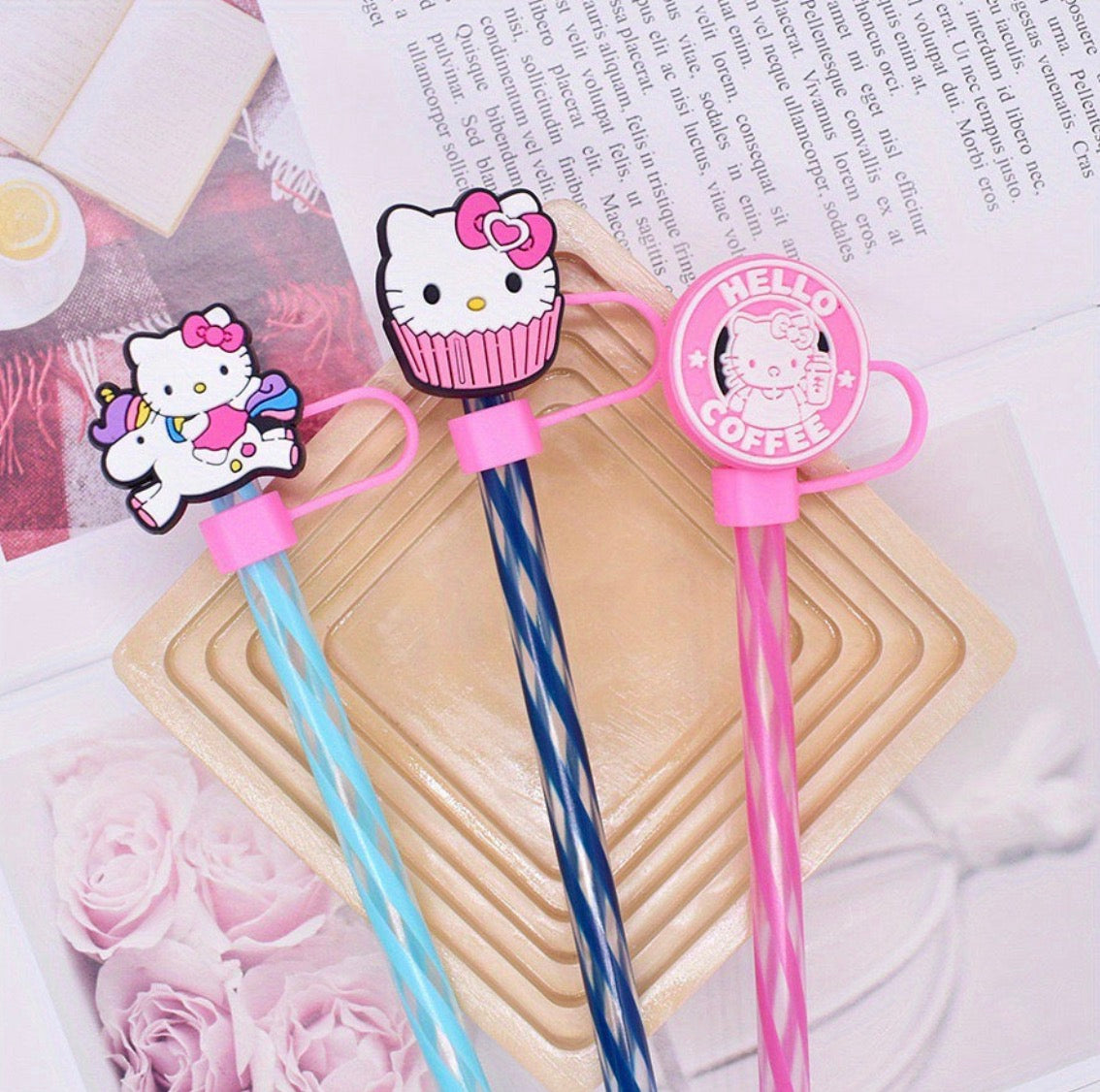 Hello Kitty Straw 6 PCs Toppers Set